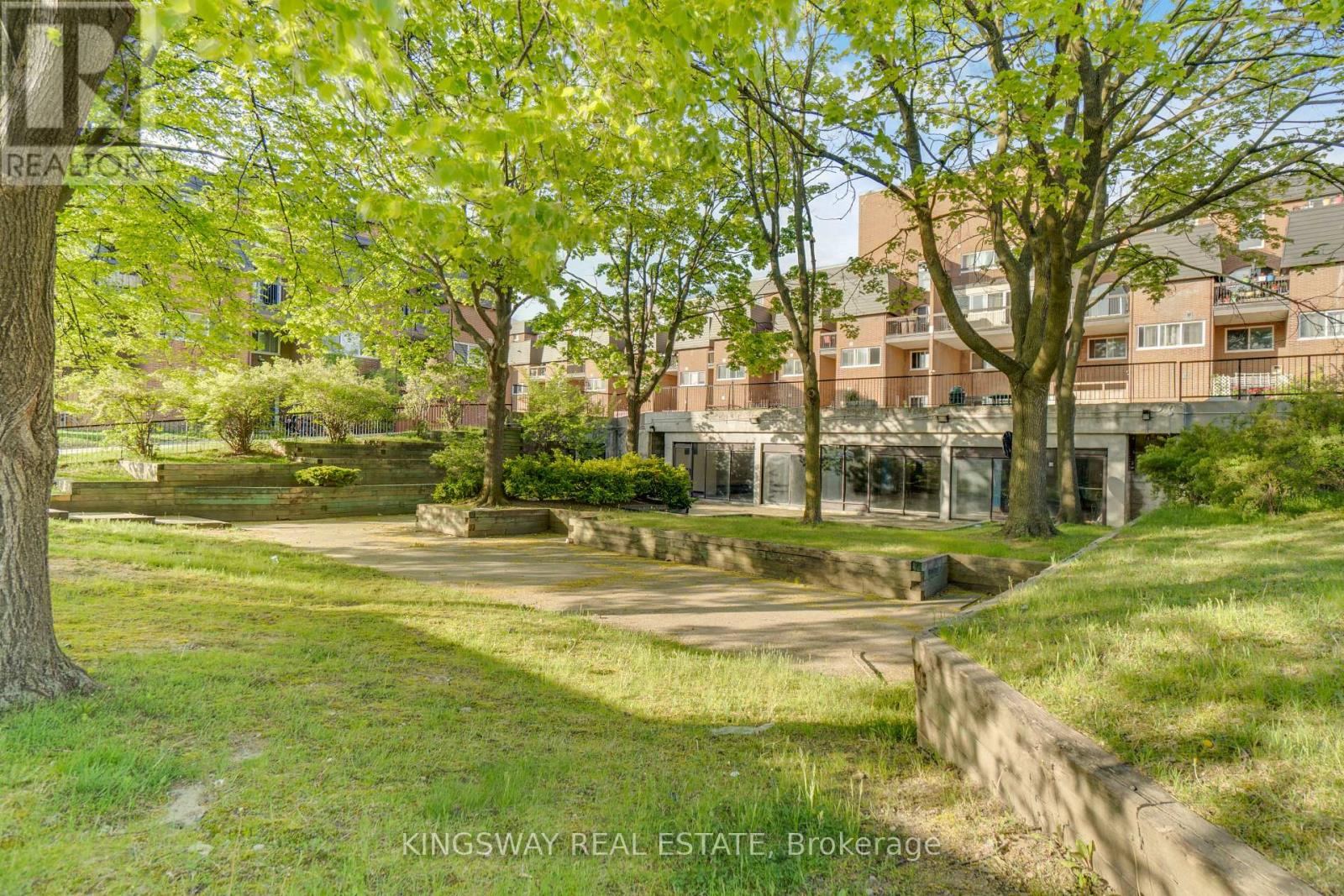 347 - 1395 Williamsport Drive, Mississauga, Ontario  L4X 2T4 - Photo 43 - W13149660