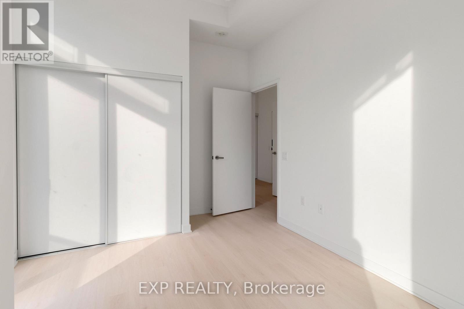 313 - 3900 Confederation Parkway, Mississauga, Ontario  L5B 0M3 - Photo 23 - W13149684