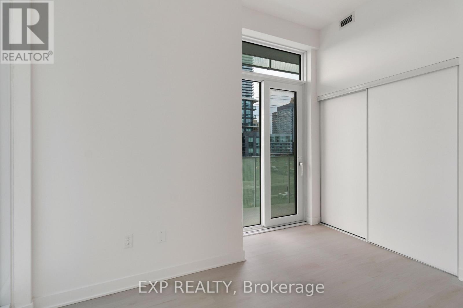 313 - 3900 Confederation Parkway, Mississauga, Ontario  L5B 0M3 - Photo 25 - W13149684