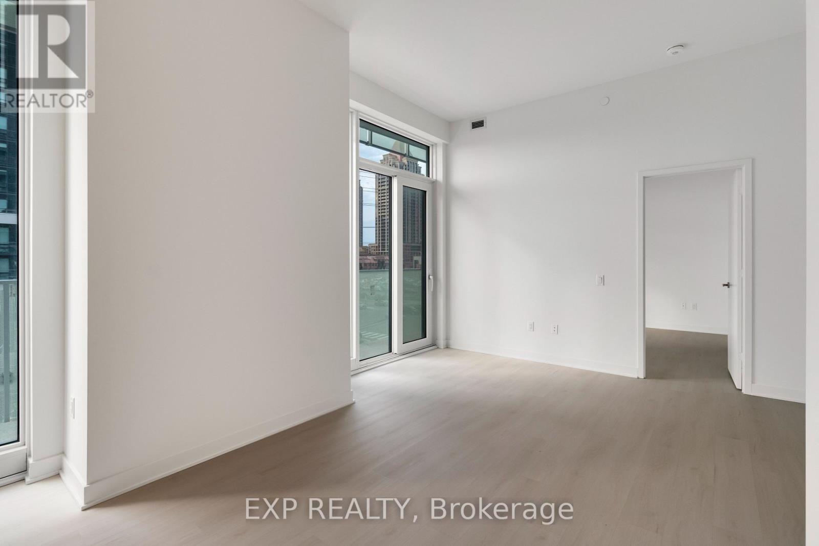 313 - 3900 Confederation Parkway, Mississauga, Ontario  L5B 0M3 - Photo 35 - W13149684