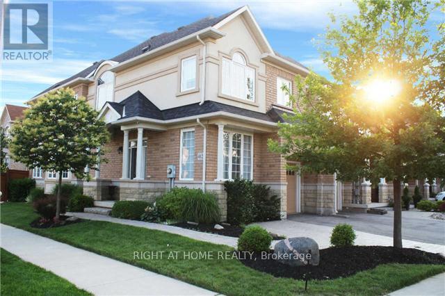 412 Creek Path Avenue, Oakville, Ontario  L6L 6X6 - Photo 3 - W13149734