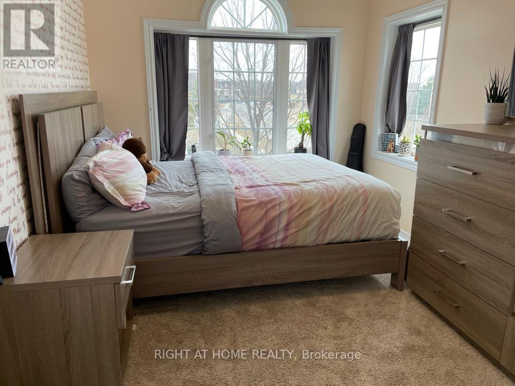 412 Creek Path Avenue, Oakville, Ontario  L6L 6X6 - Photo 30 - W13149734