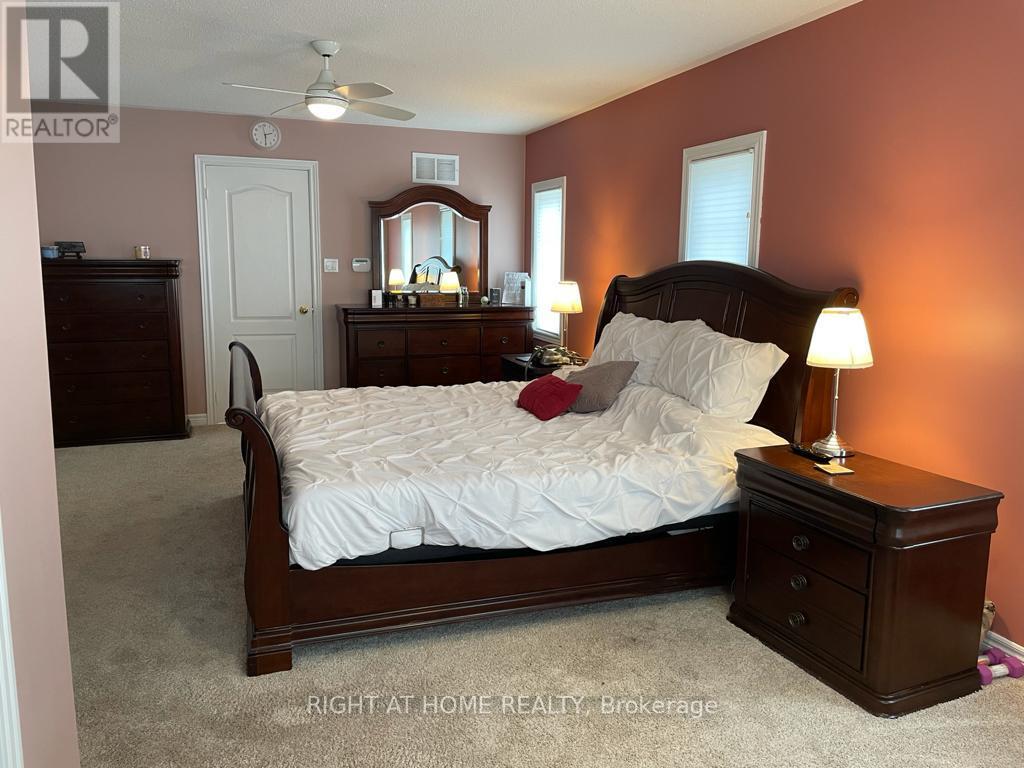 412 Creek Path Avenue, Oakville, Ontario  L6L 6X6 - Photo 34 - W13149734