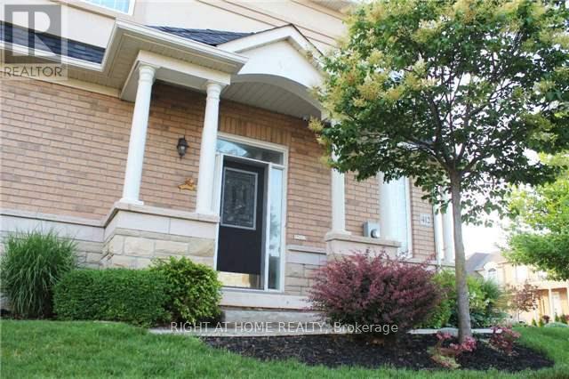 412 Creek Path Avenue, Oakville, Ontario  L6L 6X6 - Photo 5 - W13149734