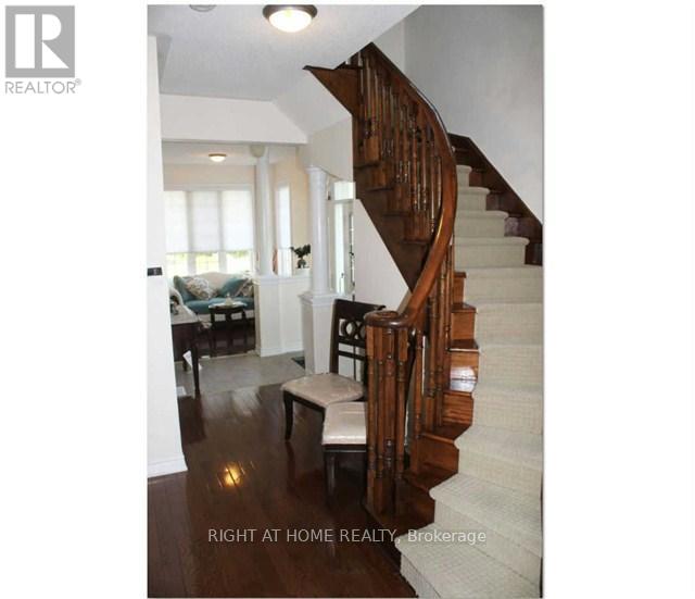 412 Creek Path Avenue, Oakville, Ontario  L6L 6X6 - Photo 8 - W13149734