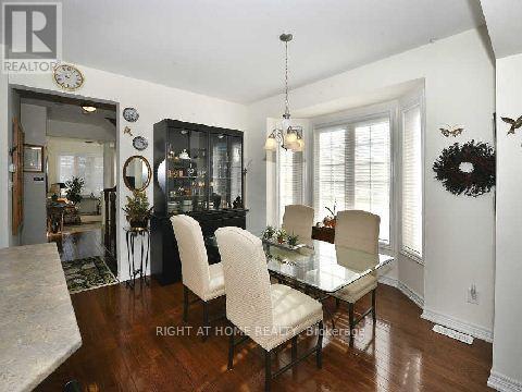 412 Creek Path Avenue, Oakville, Ontario  L6L 6X6 - Photo 9 - W13149734