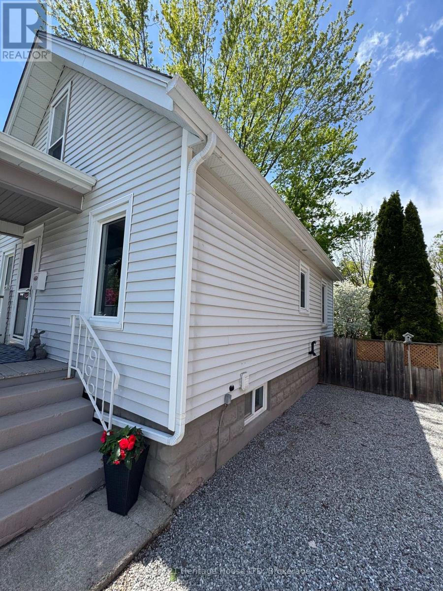 87 Margery Road, Welland, Ontario  L3B 2P7 - Photo 5 - X13149888
