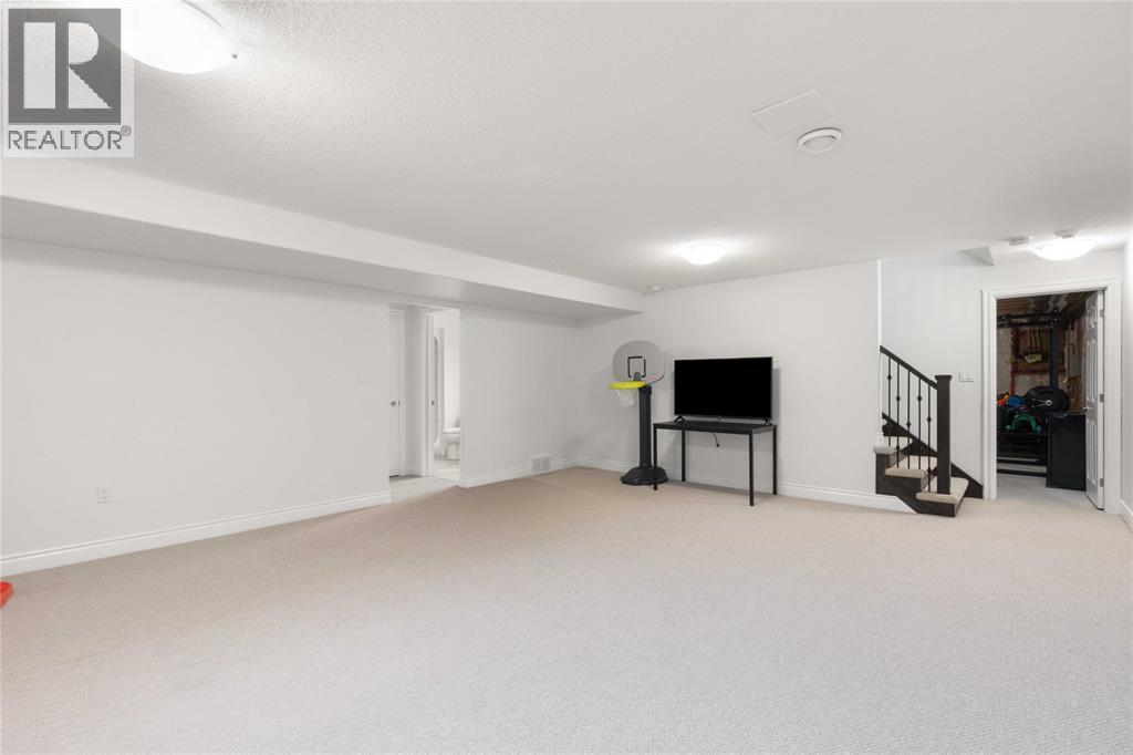 815 Carriage Way, Sarnia, Ontario  N7W 0A5 - Photo 25 - 26011627