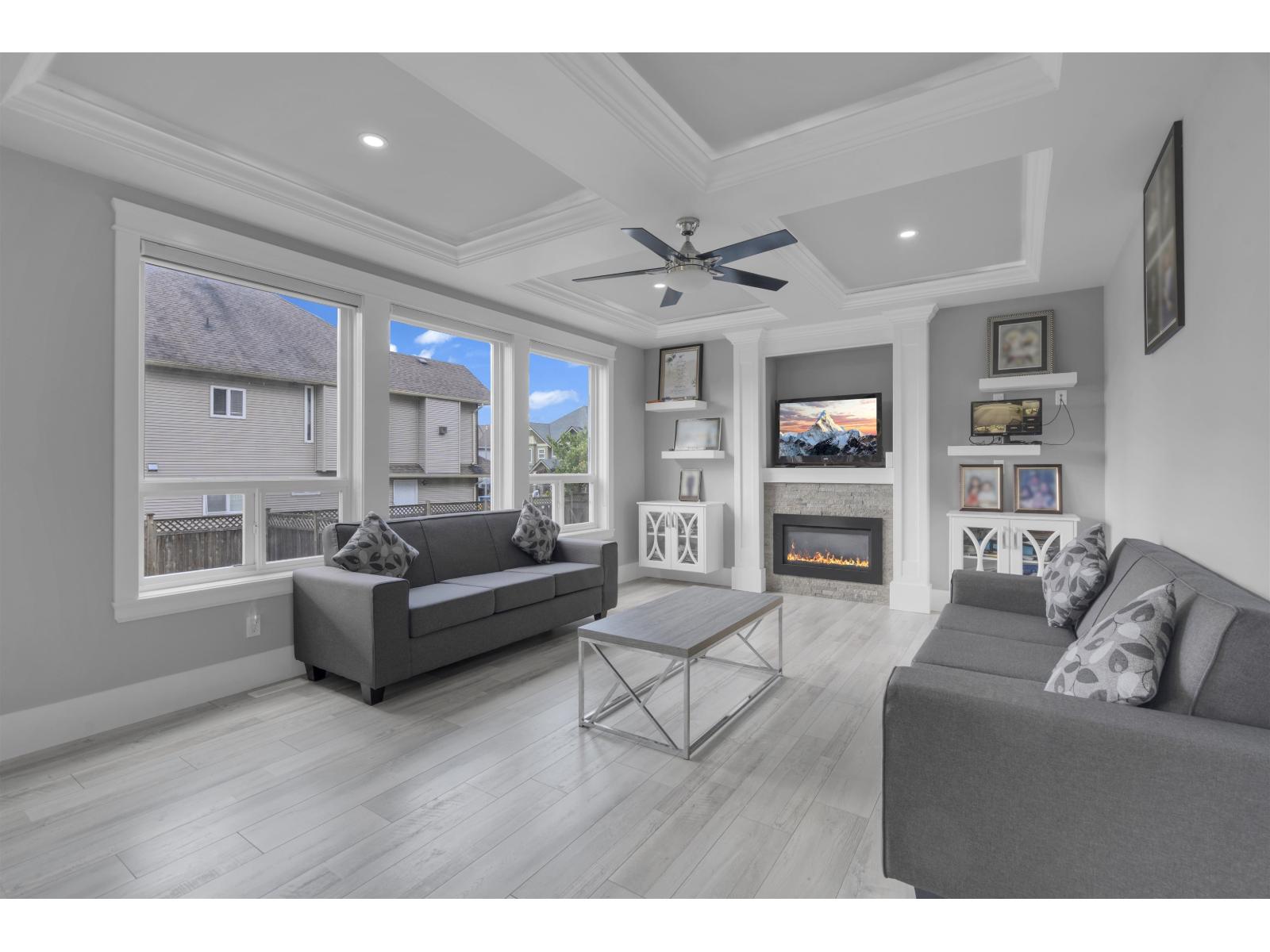 2725 Lefeuvre Road, Abbotsford, British Columbia  V4X 1H5 - Photo 4 - R3124713