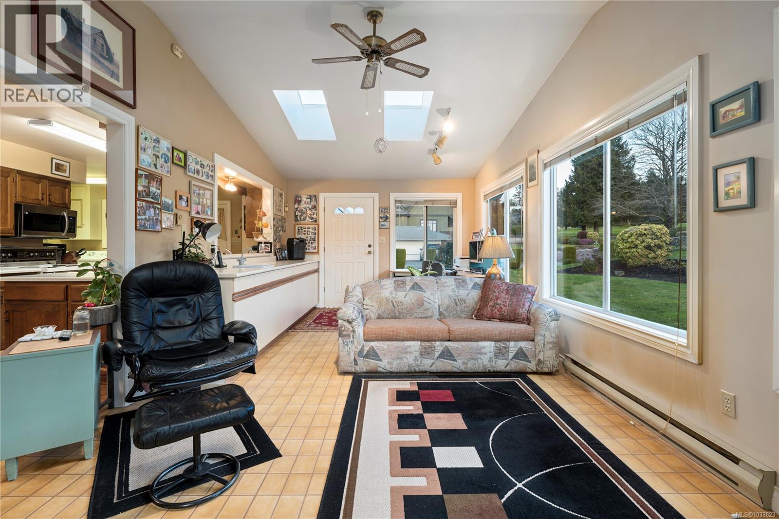 260 Elizabeth Ave, Qualicum Beach, British Columbia  V9K 1G8 - Photo 32 - 1033823