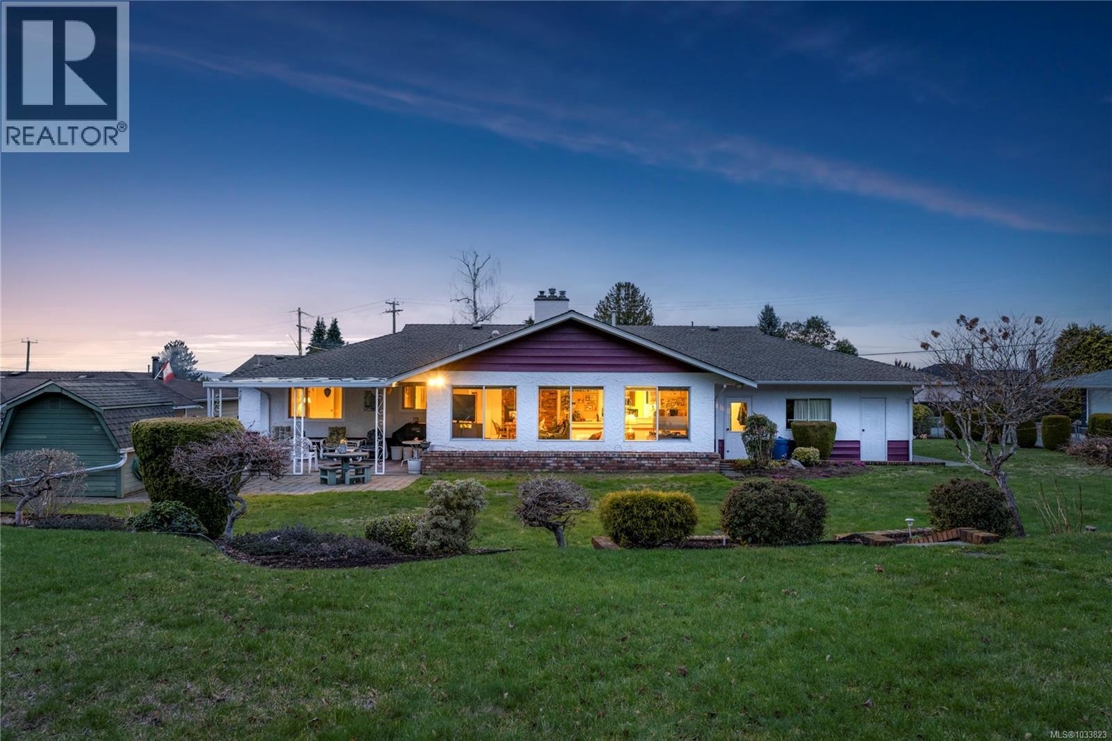 260 Elizabeth Ave, Qualicum Beach, British Columbia  V9K 1G8 - Photo 50 - 1033823