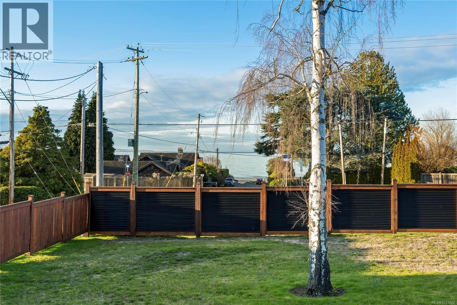 260 Elizabeth Ave, Qualicum Beach, British Columbia  V9K 1G8 - Photo 17 - 1033823