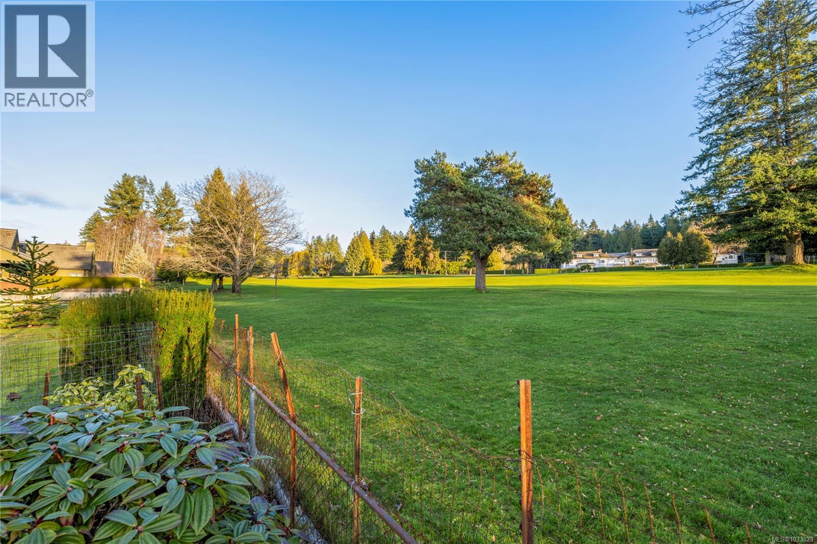 260 Elizabeth Ave, Qualicum Beach, British Columbia  V9K 1G8 - Photo 29 - 1033823