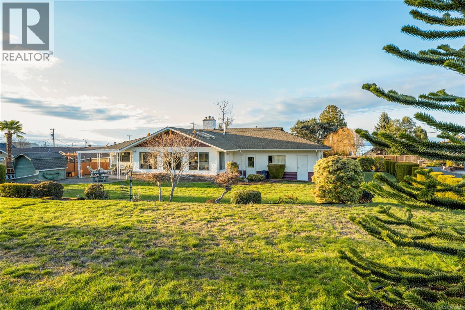 260 Elizabeth Ave, Qualicum Beach, British Columbia  V9K 1G8 - Photo 22 - 1033823