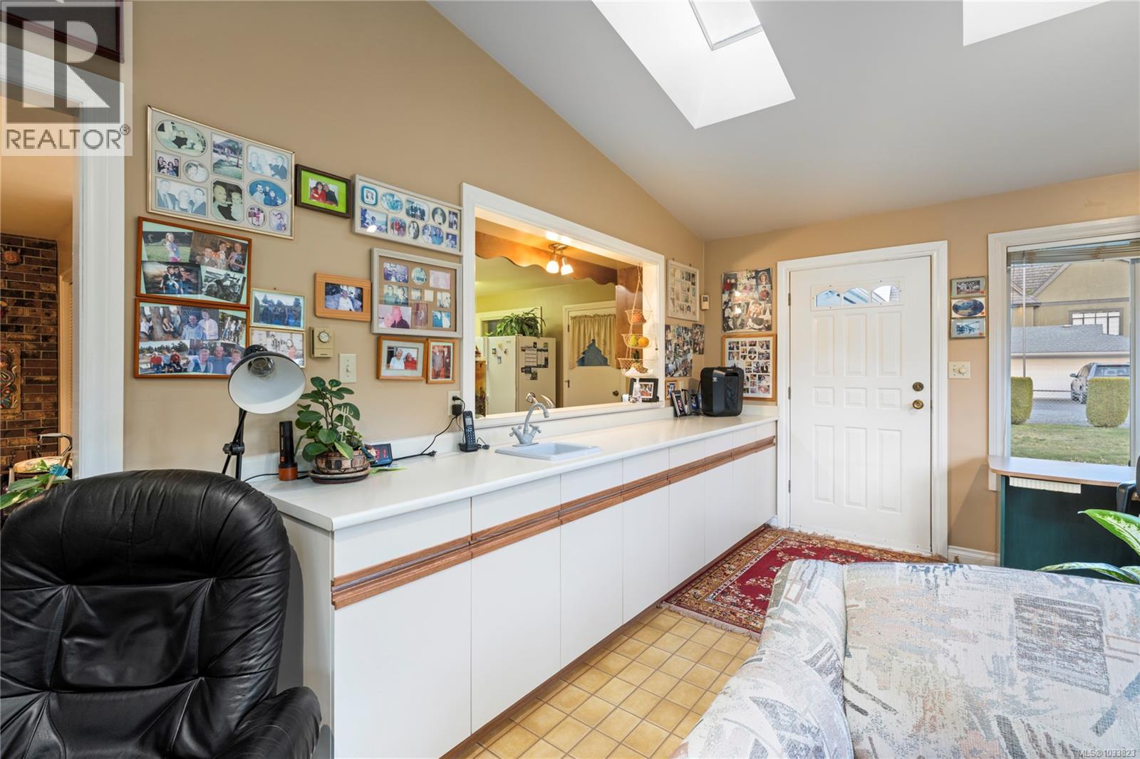 260 Elizabeth Ave, Qualicum Beach, British Columbia  V9K 1G8 - Photo 33 - 1033823