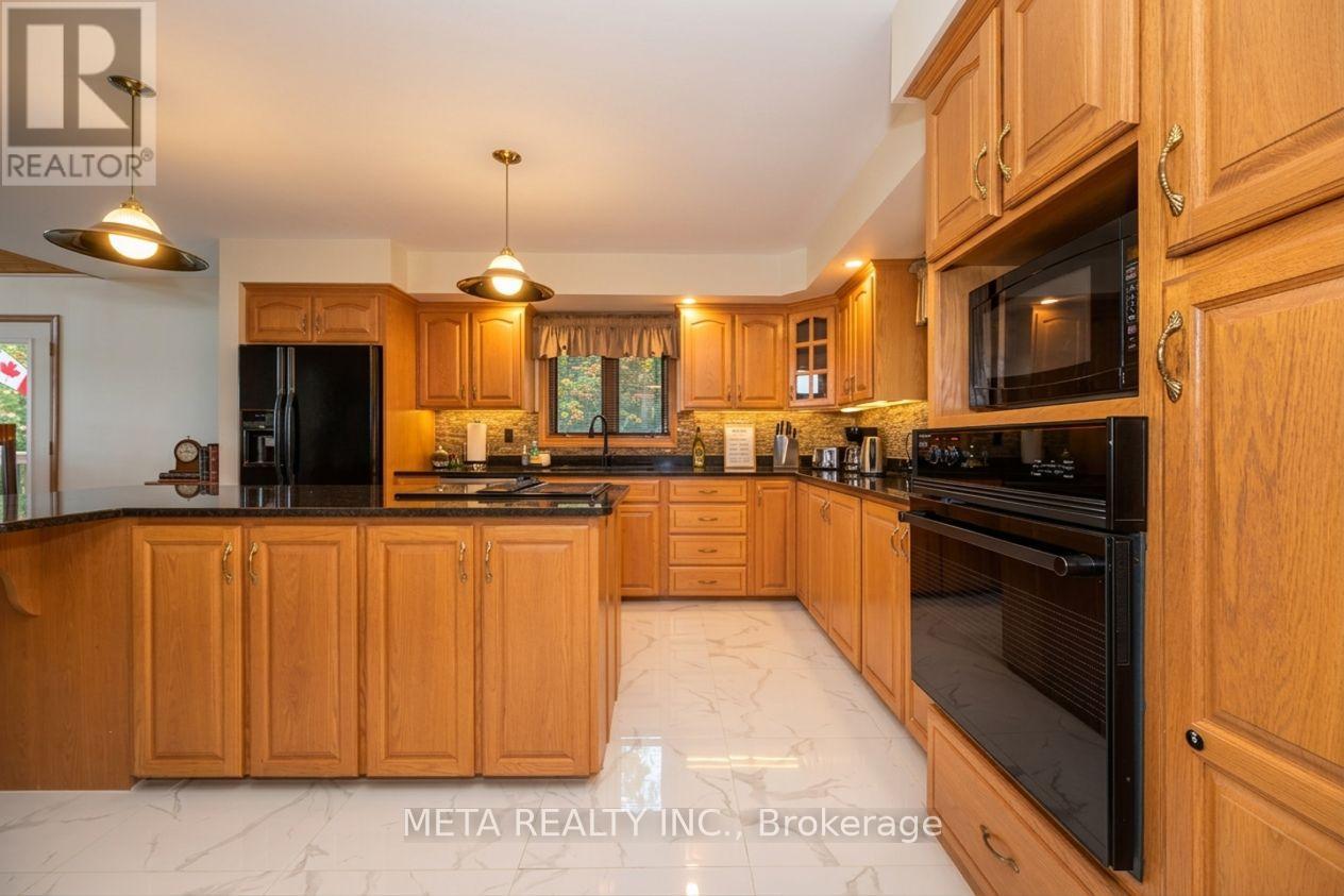 800 Forest Park Road, Laurentian Valley, Ontario  K8A 6W2 - Photo 19 - X13149474
