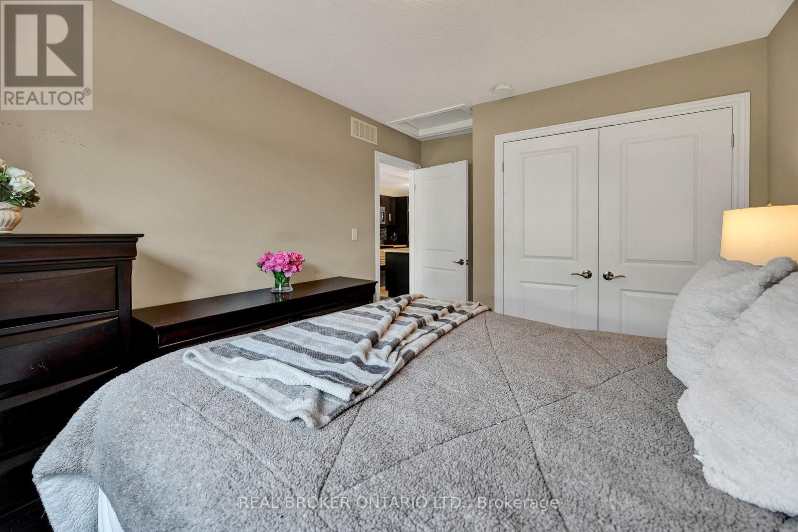 26 Limera Avenue, Woolwich, Ontario N3B 0B6 - Photo 16 - X13149520