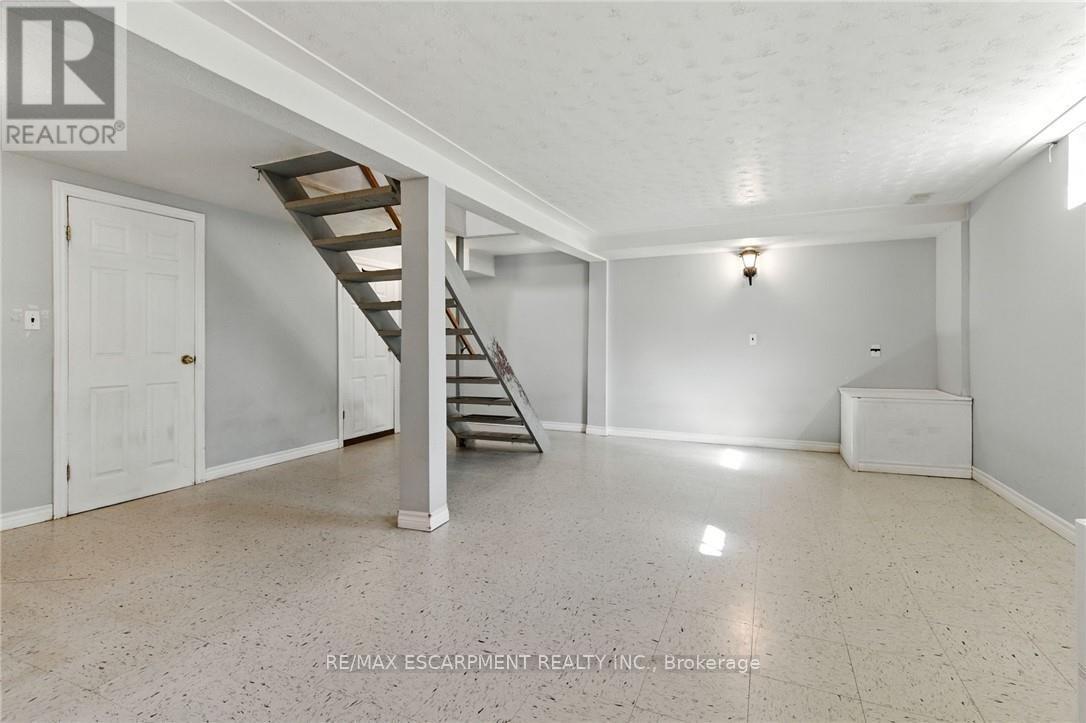 18 Jasper Drive, Hamilton, Ontario L8G 2S7 - Photo 32 - X13149574