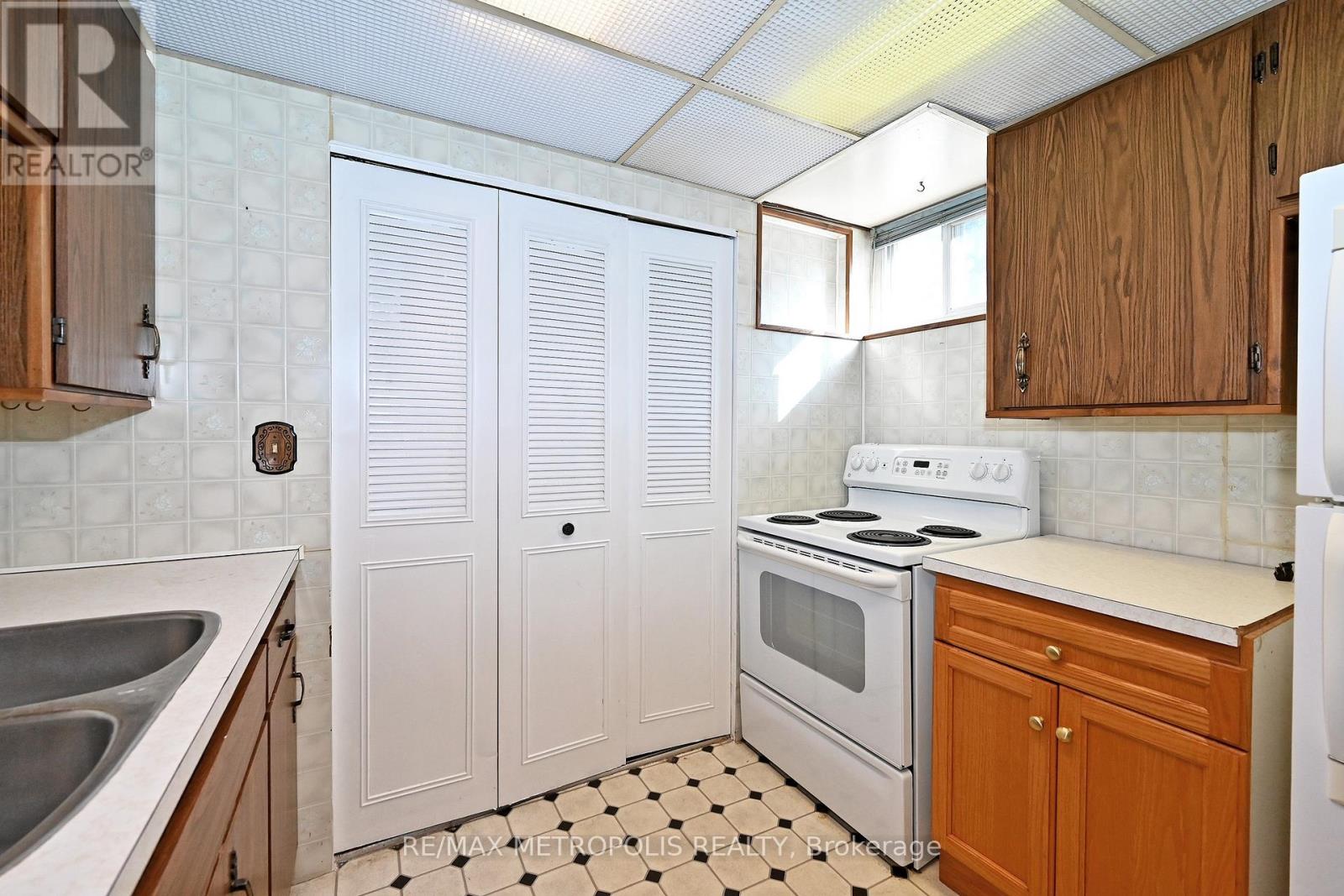 811 Dolph Street N, Cambridge, Ontario  N3H 2B6 - Photo 31 - X13149716