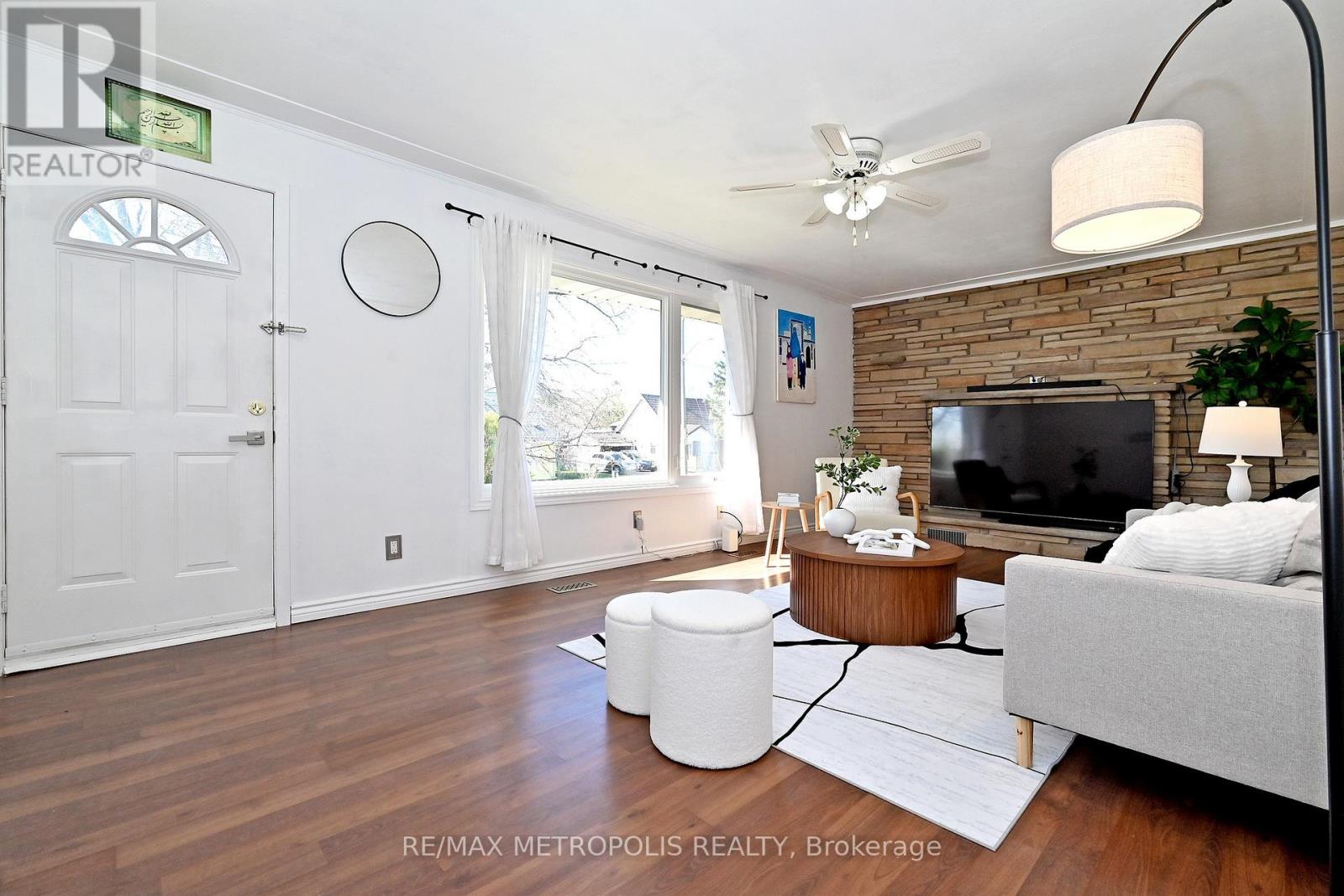 811 Dolph Street N, Cambridge, Ontario  N3H 2B6 - Photo 5 - X13149716