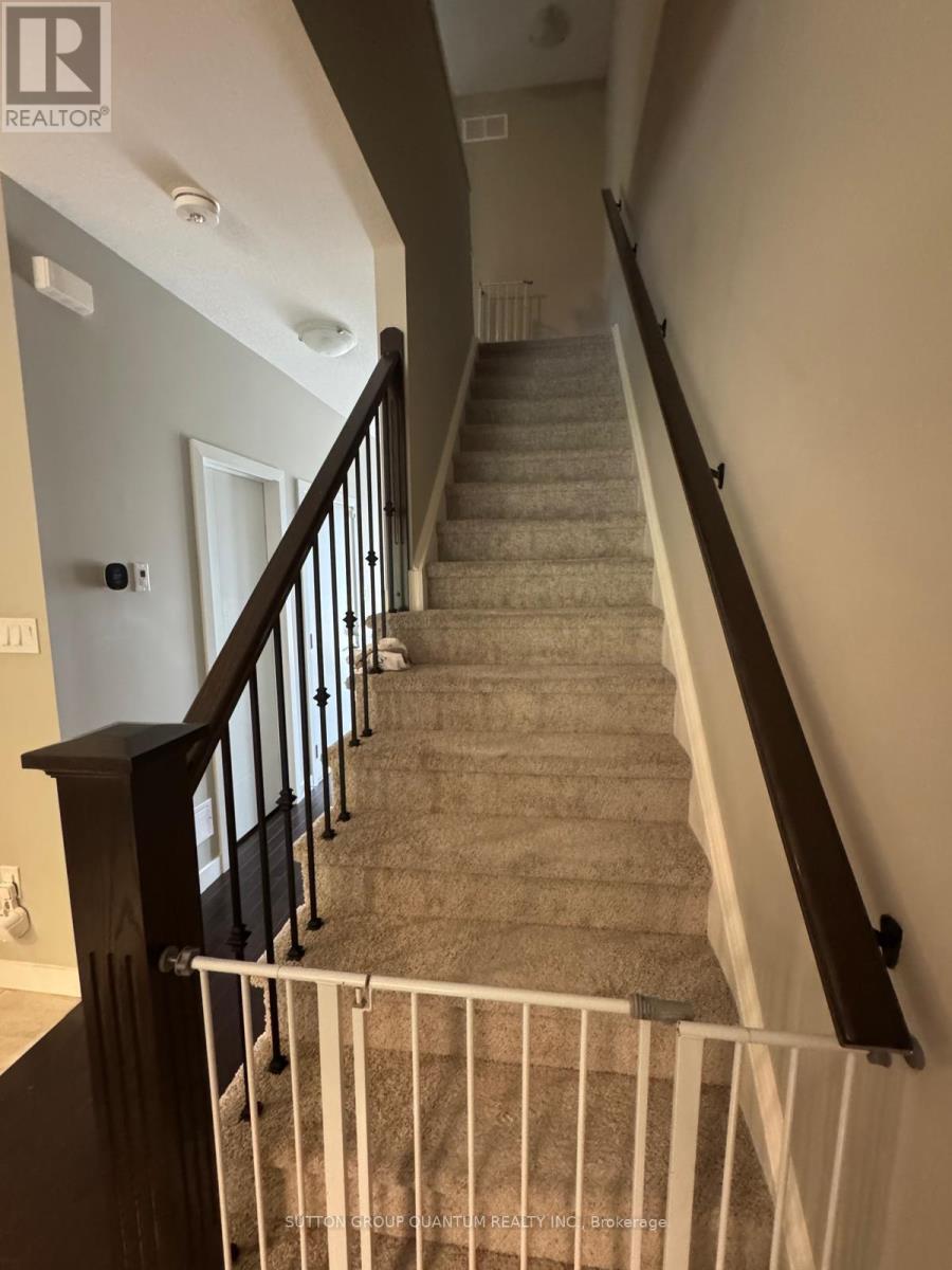 912 Robert Ferrie Drive, Kitchener, Ontario N2R 1P2 - Photo 10 - X13149810