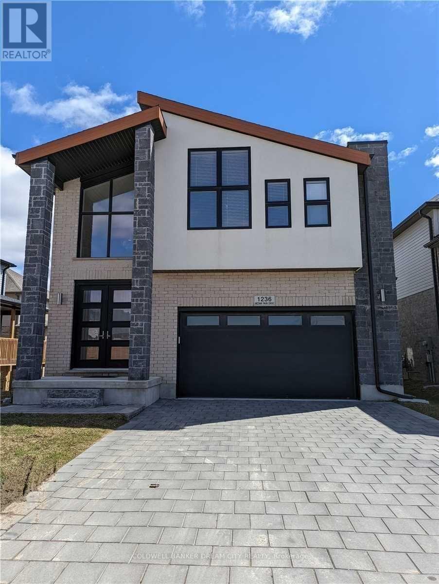 1236 MEDWAY PARK DRIVE, London North, Ontario