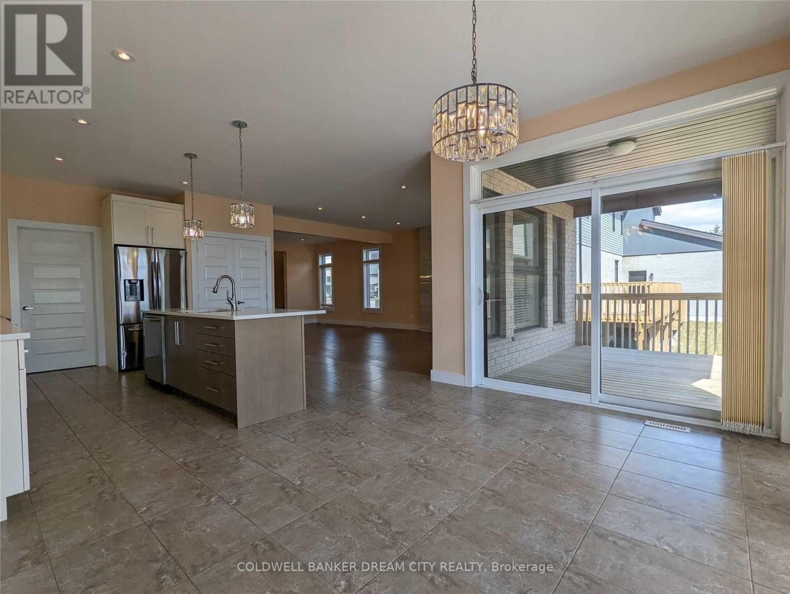 1236 Medway Park Drive, London North, Ontario  N6G 0V6 - Photo 2 - X13149840