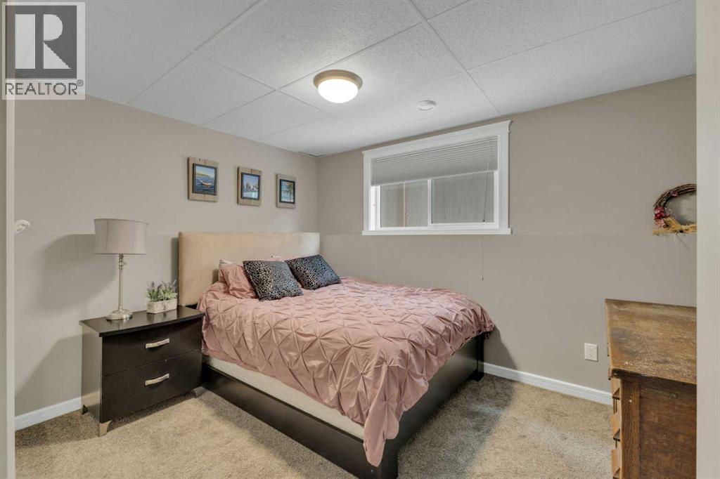 94 Mackenzie Crescent, Lacombe, Alberta  T4L 0B2 - Photo 44 - A2297474