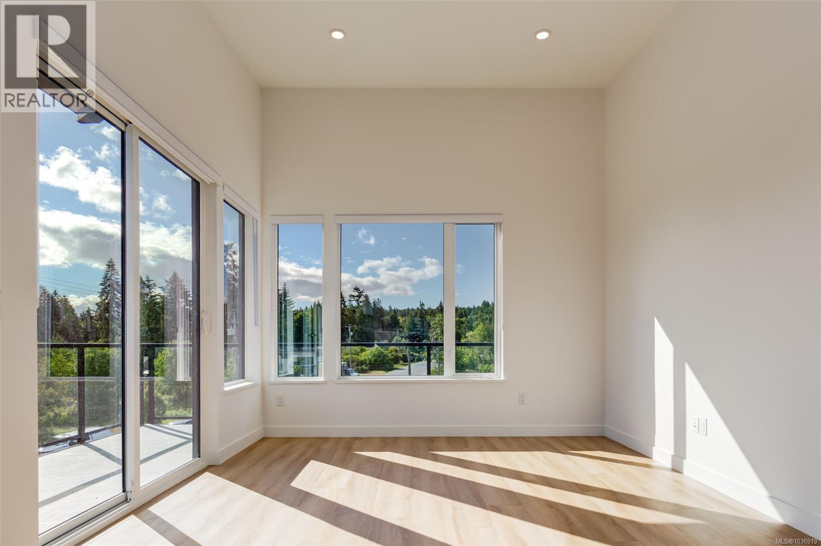 301 7181 Lantzville Rd, Lantzville, British Columbia  V0R 2H0 - Photo 7 - 1036919
