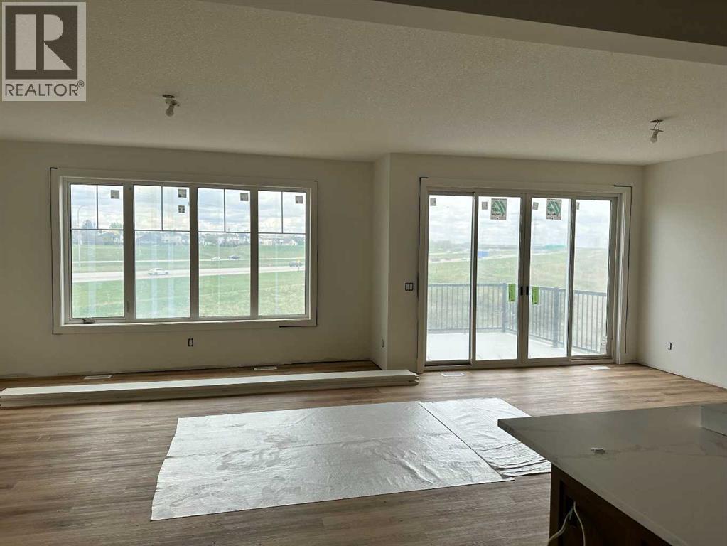 460 Discovery Place SW, Calgary, Alberta  T3H 6A2 - Photo 8 - A2300011