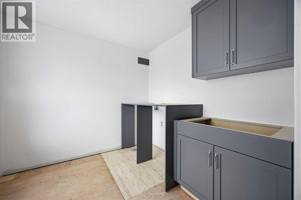 460 Discovery Place SW, Calgary, Alberta  T3H 6A2 - Photo 26 - A2300011