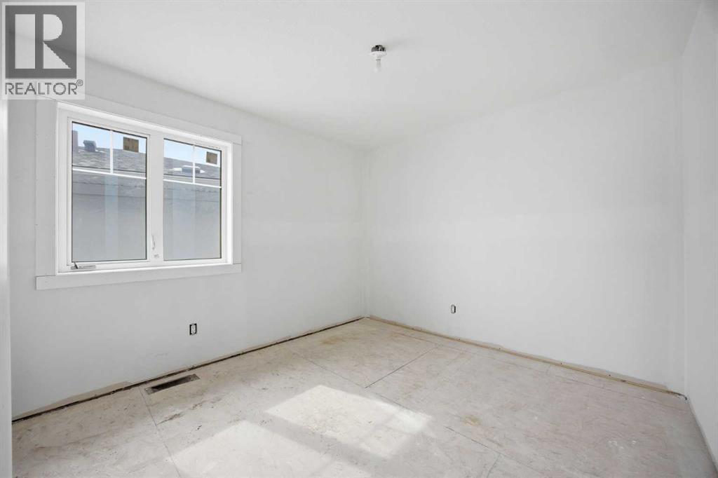 460 Discovery Place SW, Calgary, Alberta  T3H 6A2 - Photo 25 - A2300011
