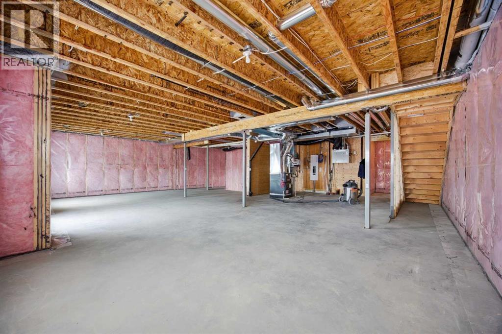 460 Discovery Place SW, Calgary, Alberta  T3H 6A2 - Photo 37 - A2300011