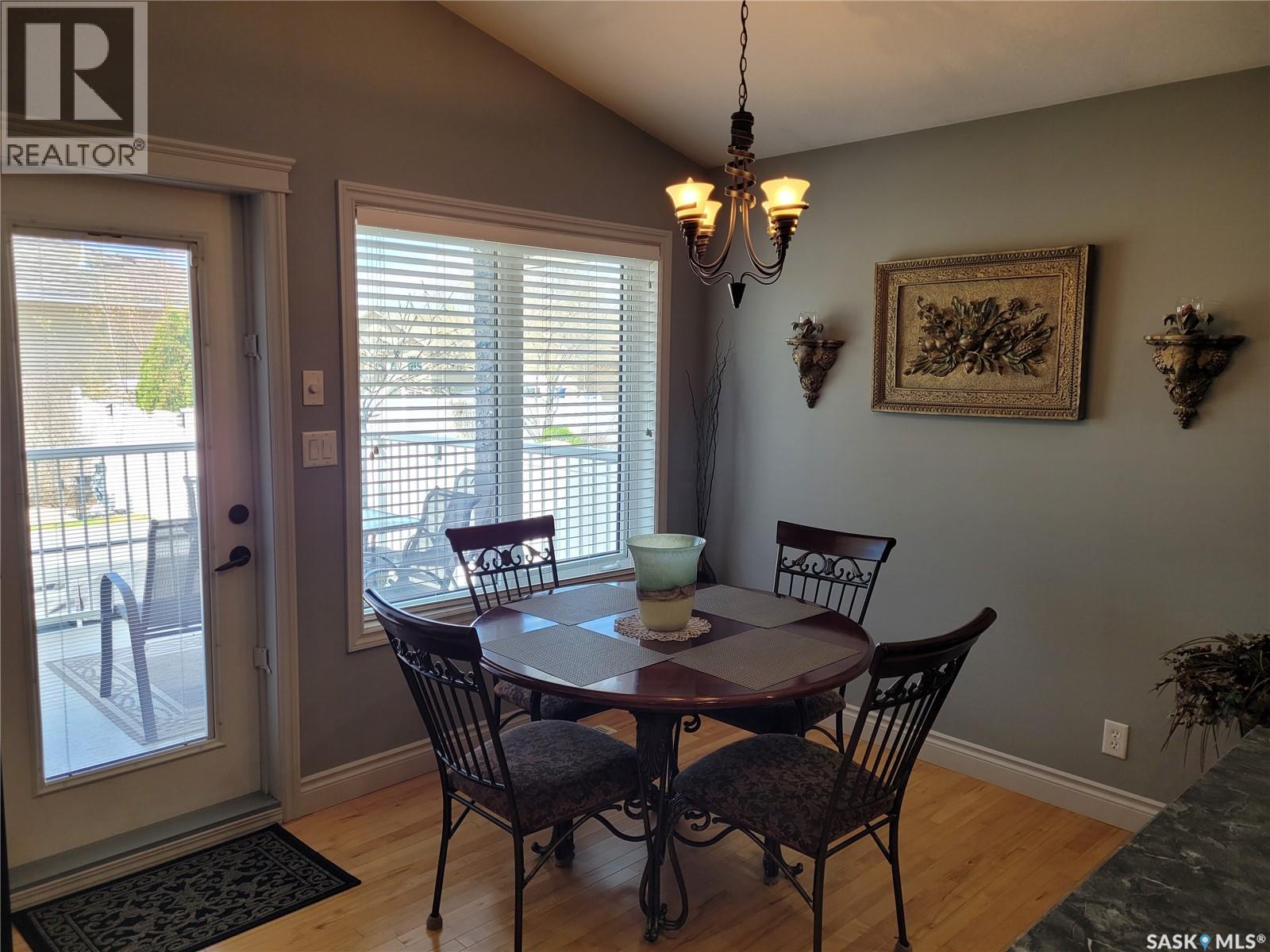 406 Bolton Place, Saskatoon, Saskatchewan  S7T 0A2 - Photo 9 - SK036356