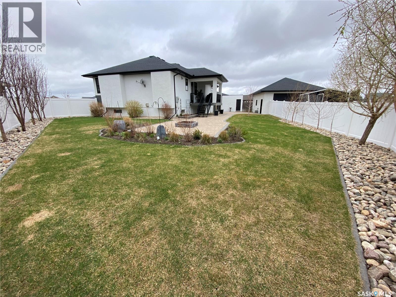 44 Stillwater Bay, Yorkton, Saskatchewan  S3N 0E6 - Photo 36 - SK036257