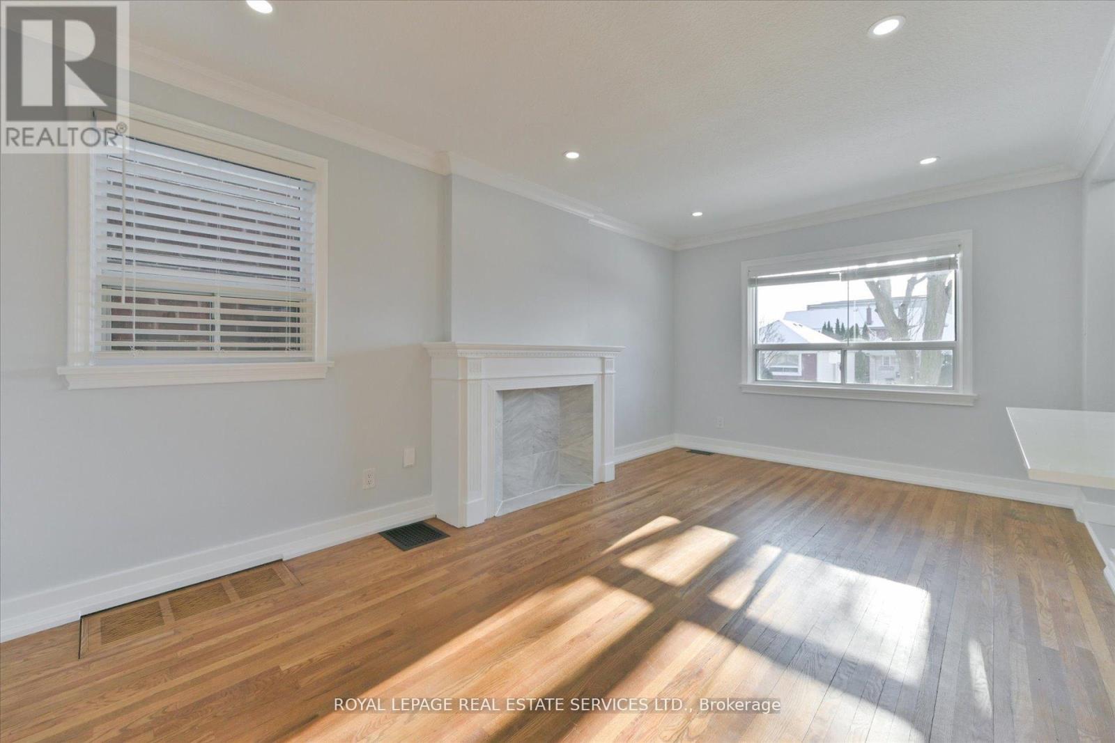 8 Pritchard Avenue, Toronto, Ontario  M6N 1T1 - Photo 15 - W13144564