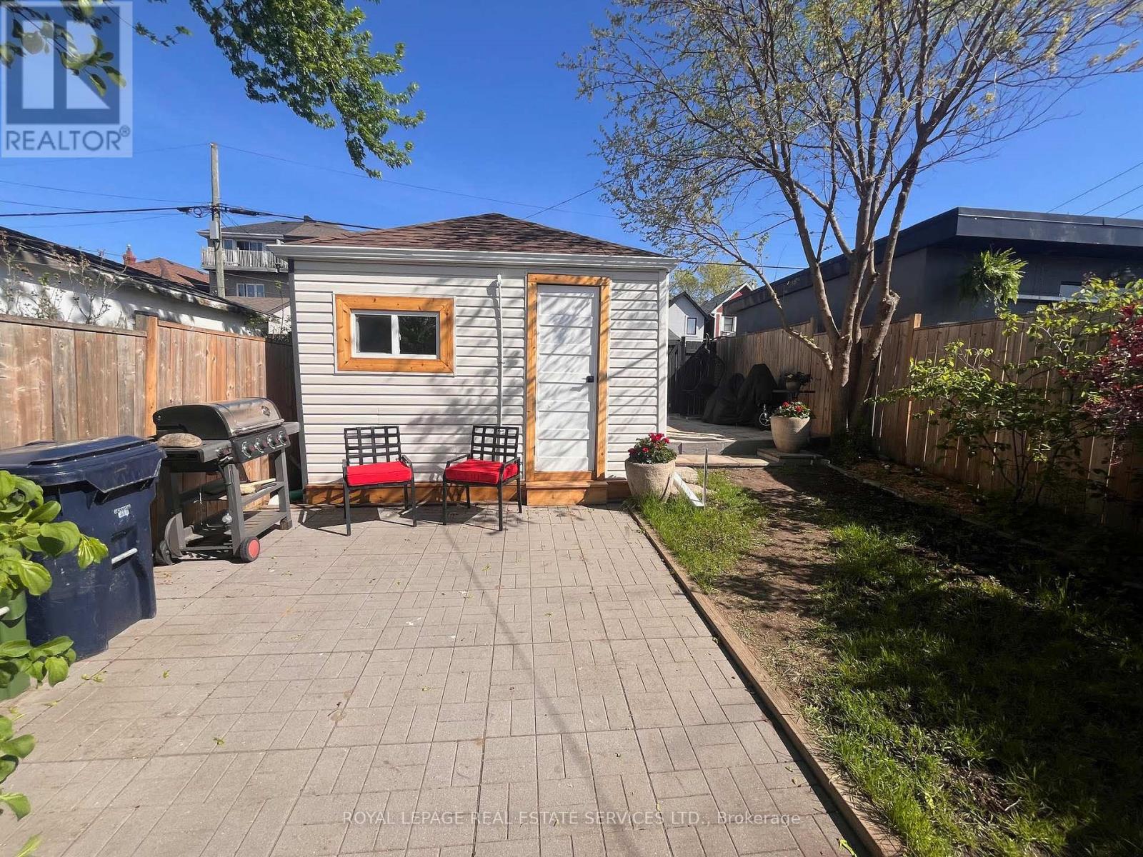 8 Pritchard Avenue, Toronto, Ontario  M6N 1T1 - Photo 35 - W13144564