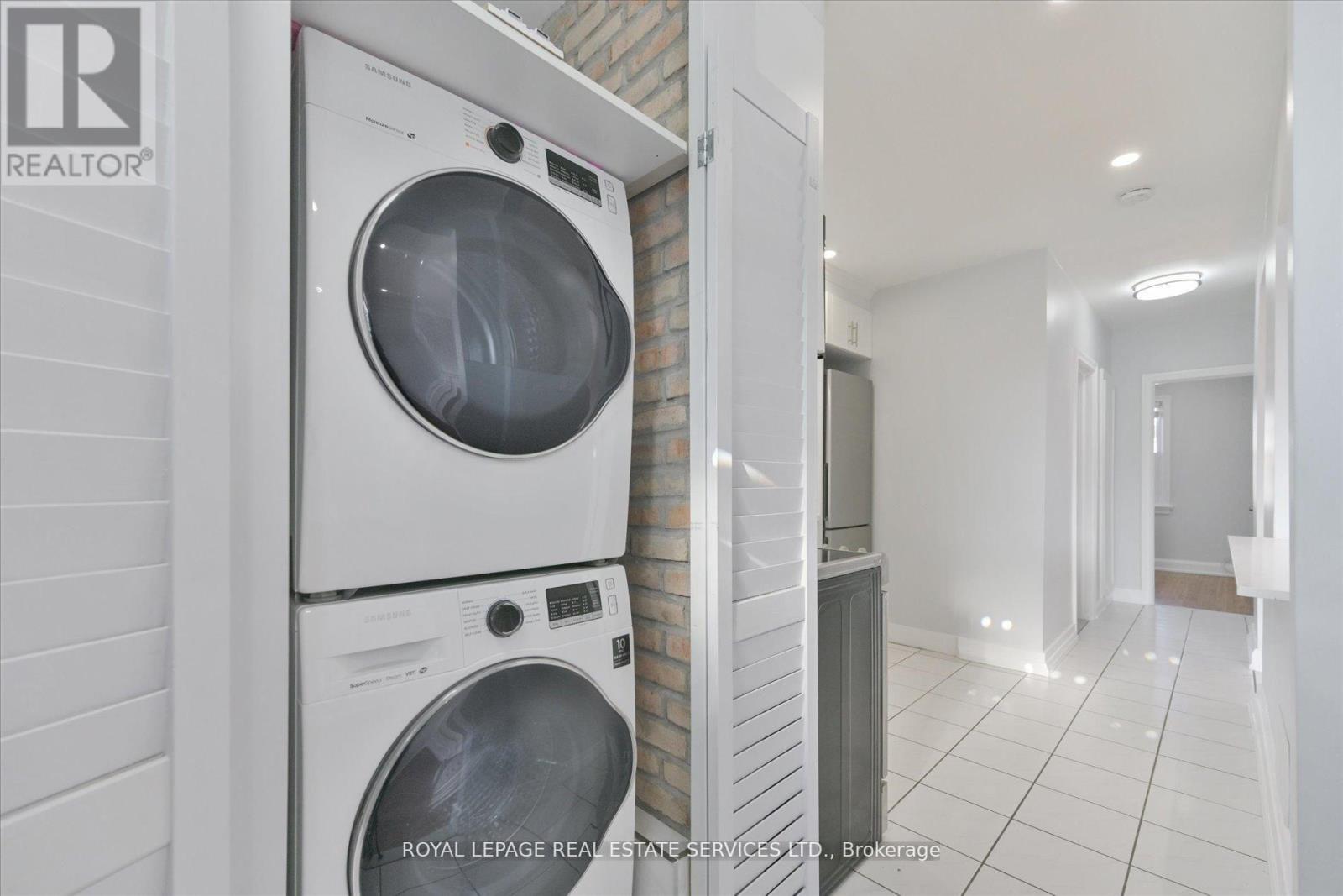8 Pritchard Avenue, Toronto, Ontario  M6N 1T1 - Photo 24 - W13144564
