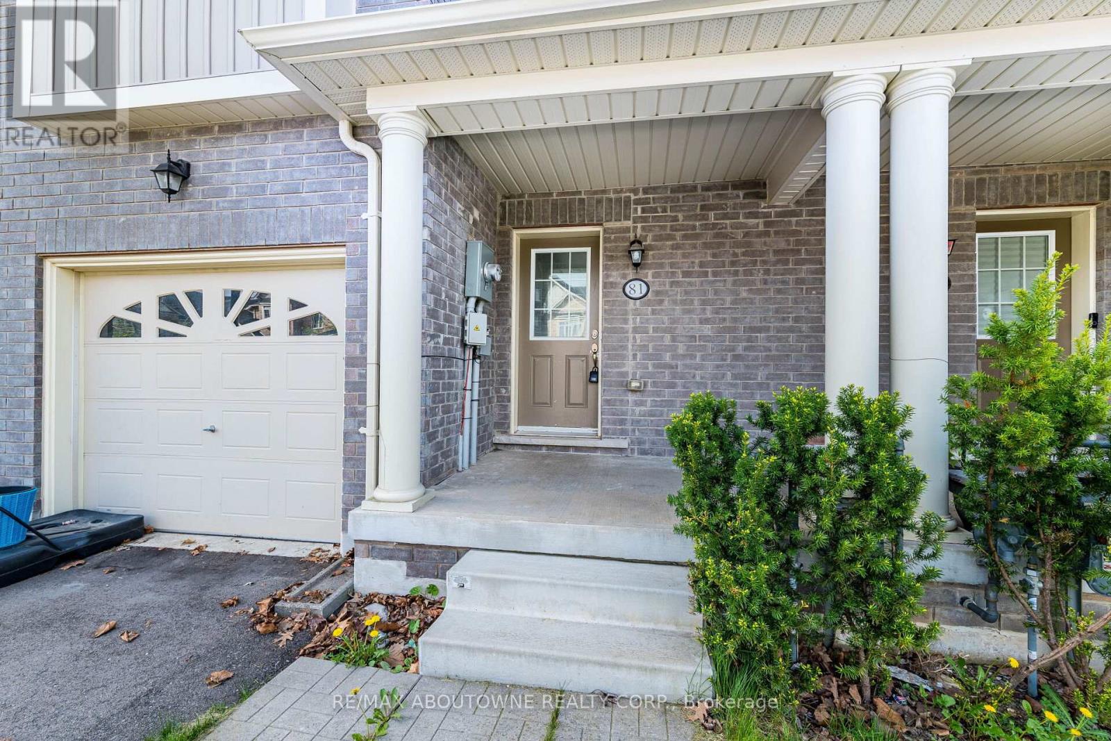 81 Pettitt Drive, Guelph, Ontario N1E 0M2 - Photo 3 - X13119046