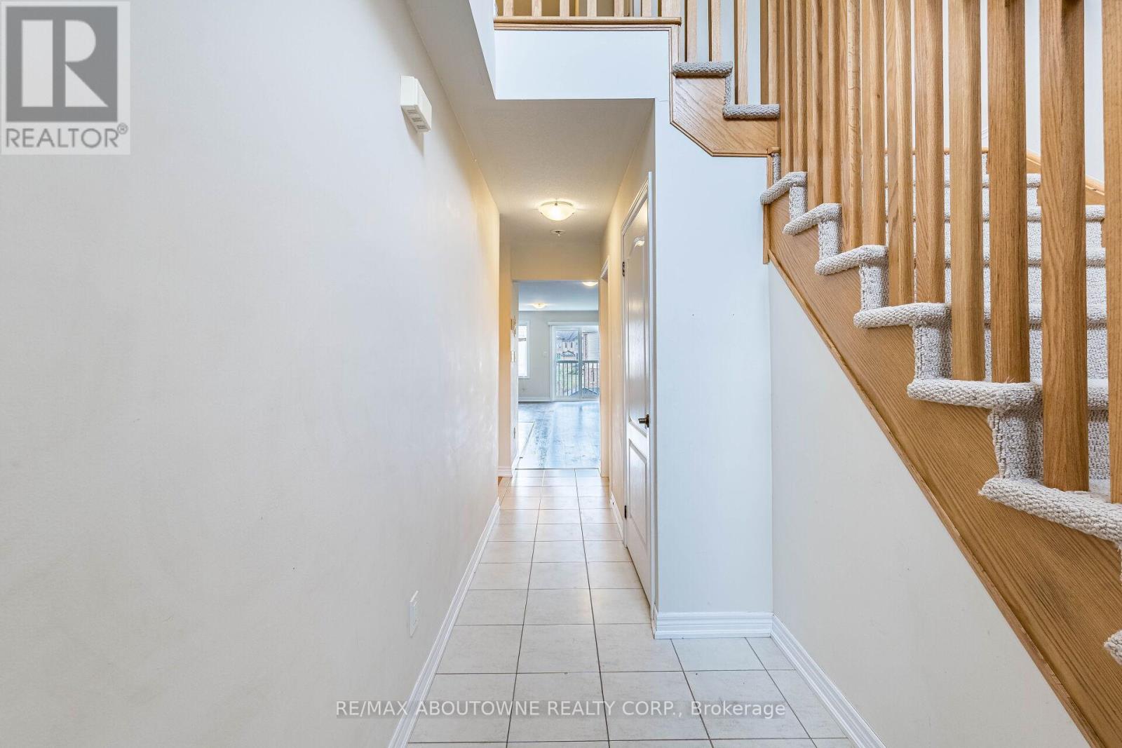 81 Pettitt Drive, Guelph, Ontario N1E 0M2 - Photo 7 - X13119046