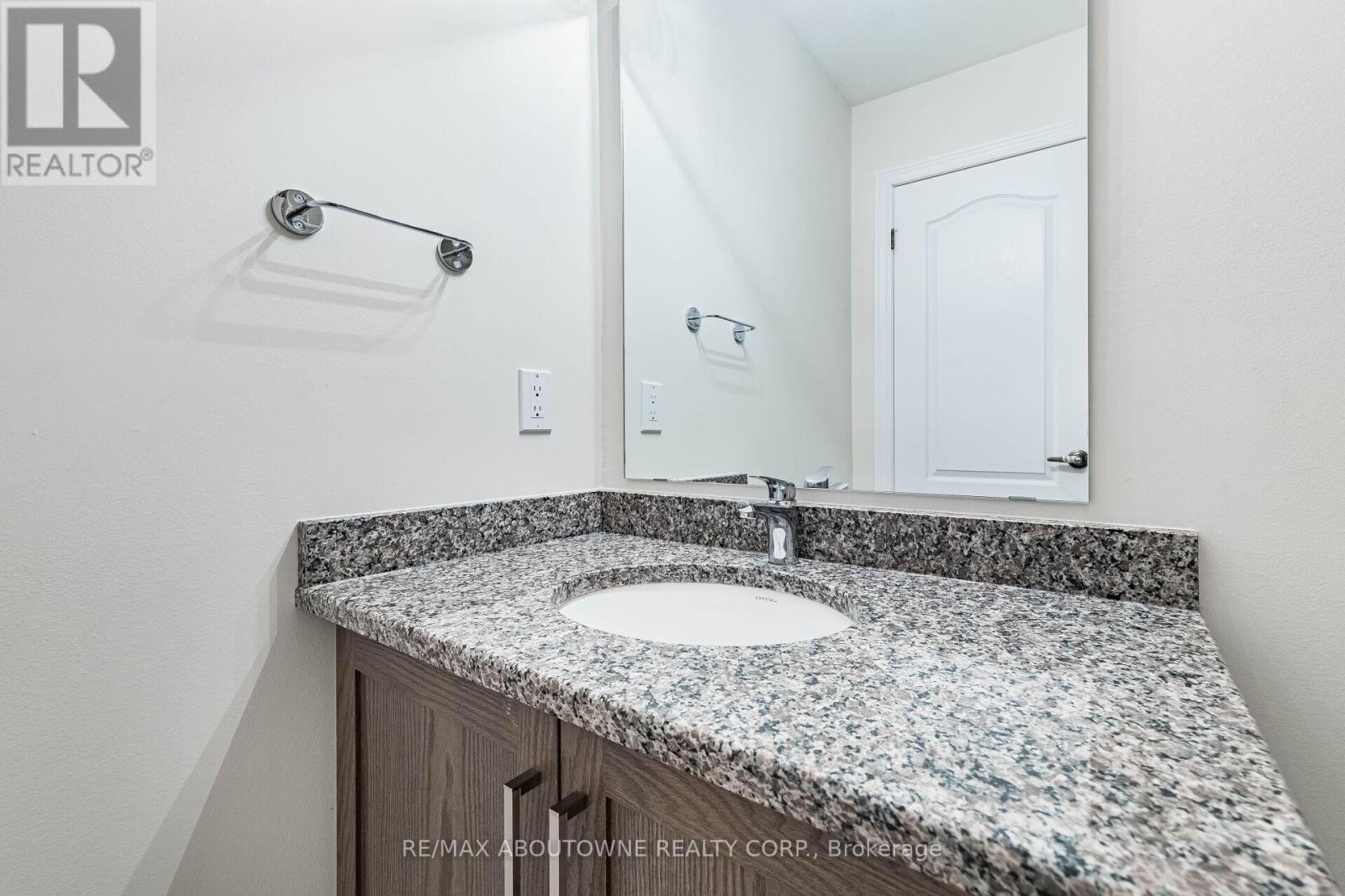 81 Pettitt Drive, Guelph, Ontario N1E 0M2 - Photo 41 - X13119046