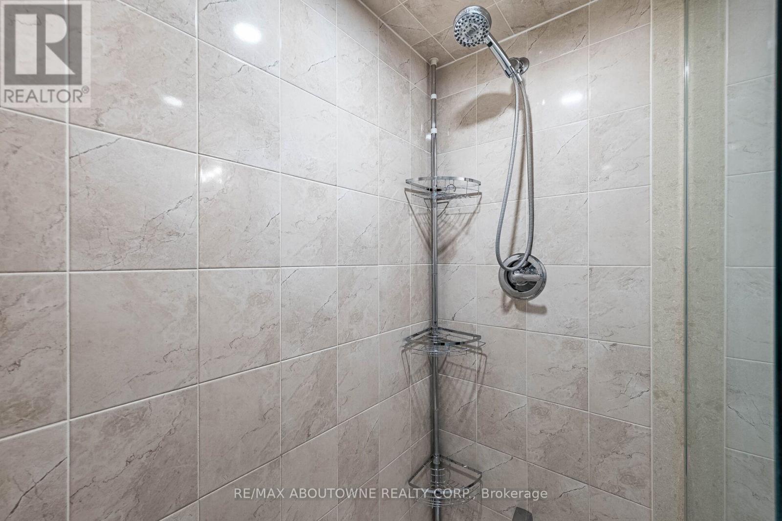 81 Pettitt Drive, Guelph, Ontario N1E 0M2 - Photo 29 - X13119046
