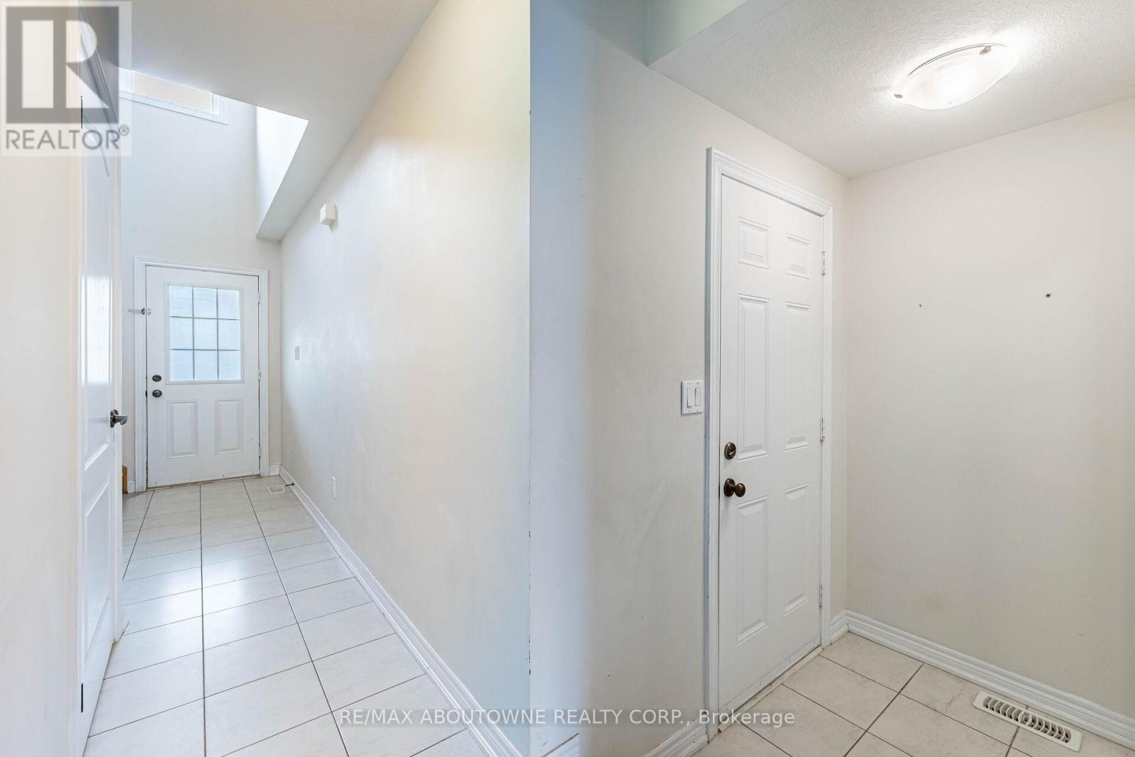 81 Pettitt Drive, Guelph, Ontario N1E 0M2 - Photo 8 - X13119046
