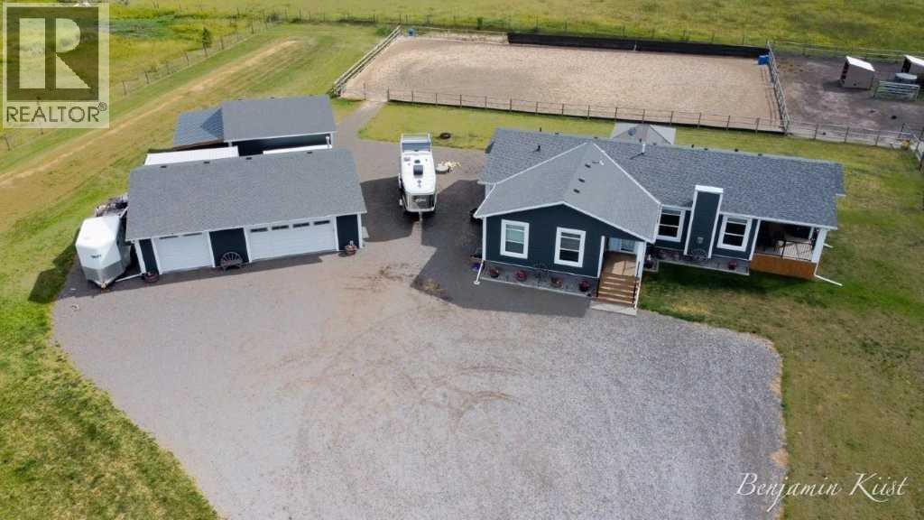 80089 264 Avenue E, Rural Foothills County, Alberta  T0L 0X0 - Photo 1 - A2289089