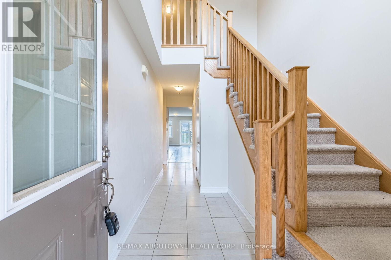 81 Pettitt Drive, Guelph, Ontario N1E 0M2 - Photo 4 - X13119046