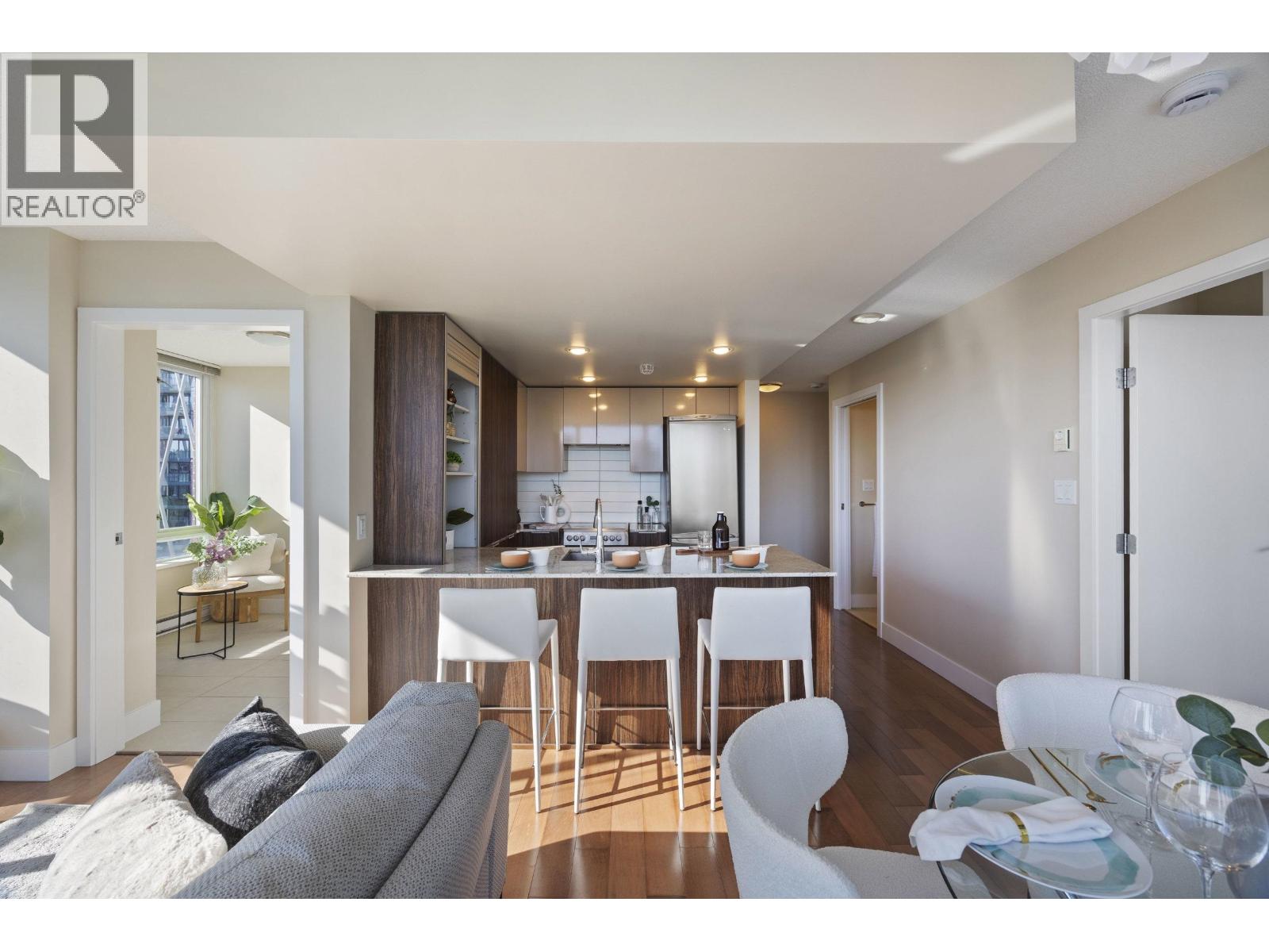 1801 1088 Richards Street, Vancouver, British Columbia  V6B 0J8 - Photo 3 - R3112221