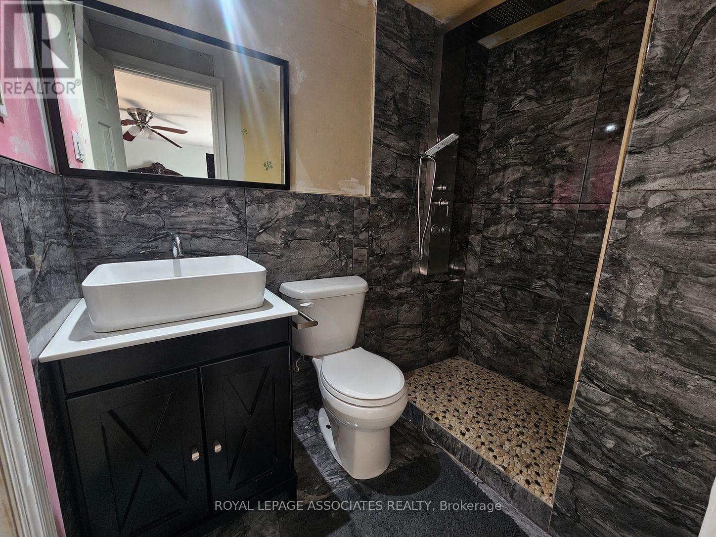8 Chalmers Crescent, Ajax, Ontario  L1S 5Z5 - Photo 11 - E13149856