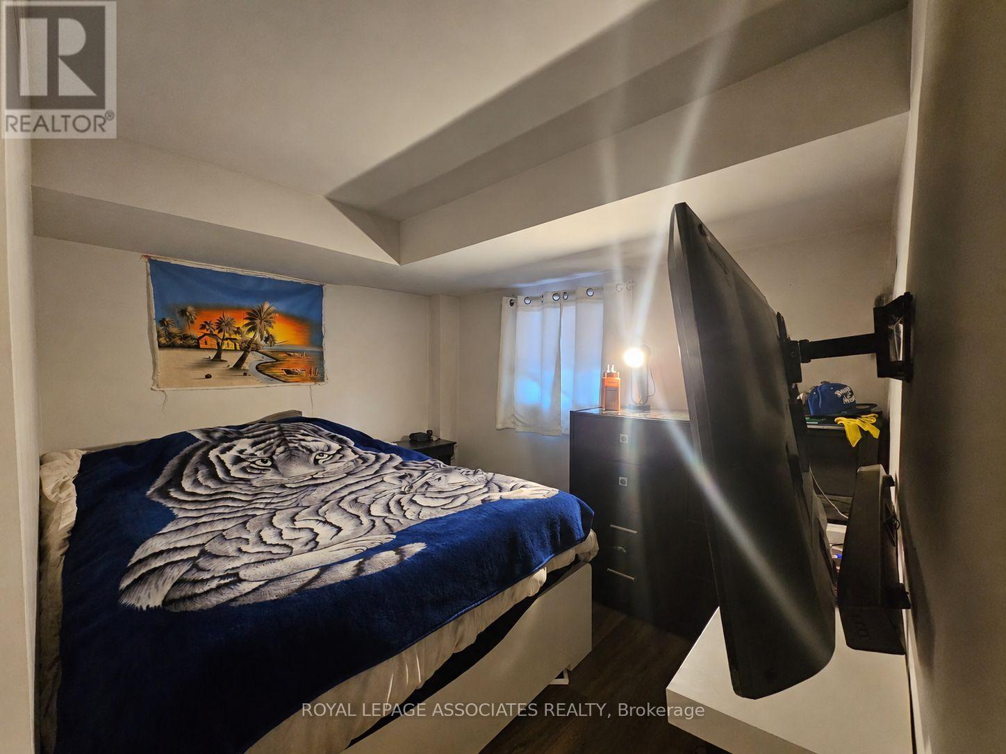 8 Chalmers Crescent, Ajax, Ontario  L1S 5Z5 - Photo 16 - E13149856
