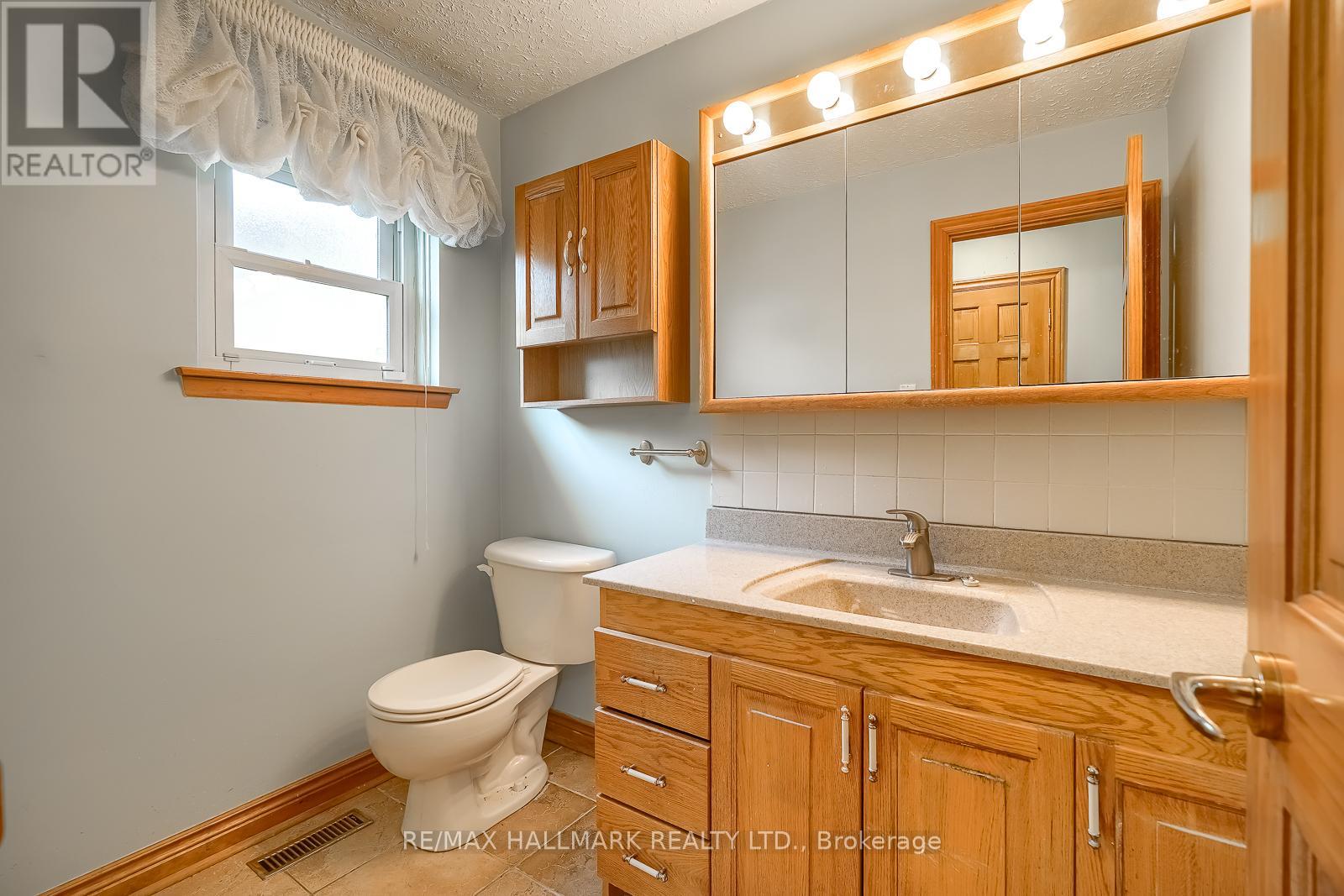 14 Scotland Road, Toronto (Agincourt South-Malvern West), Ontario  M1S 1L6 - Photo 35 - E13150018