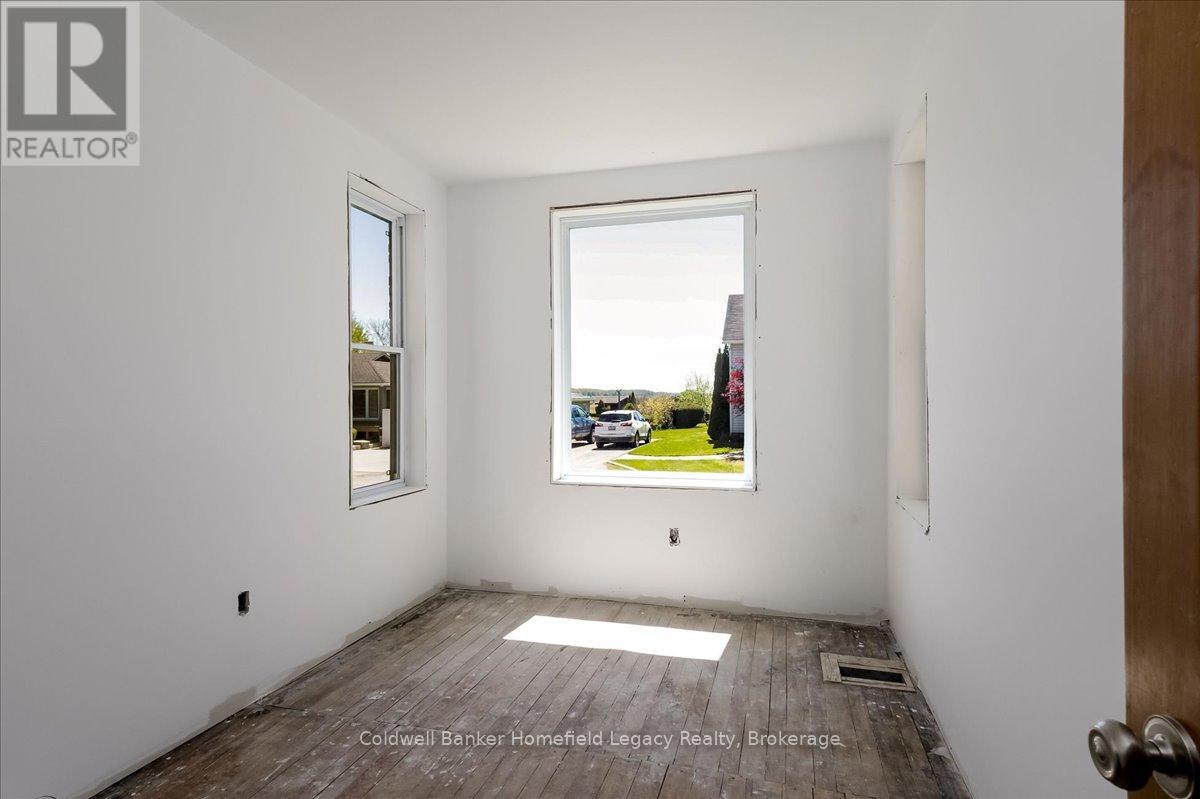 148 Church Avenue S, South Huron, Ontario  N0M 1N0 - Photo 23 - X13144402